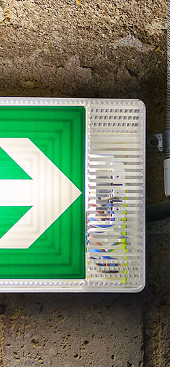 Ausgang - nadisja/AdobeStock