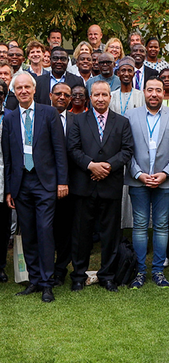 Gruppenfoto / Nina Zuckerstaetter