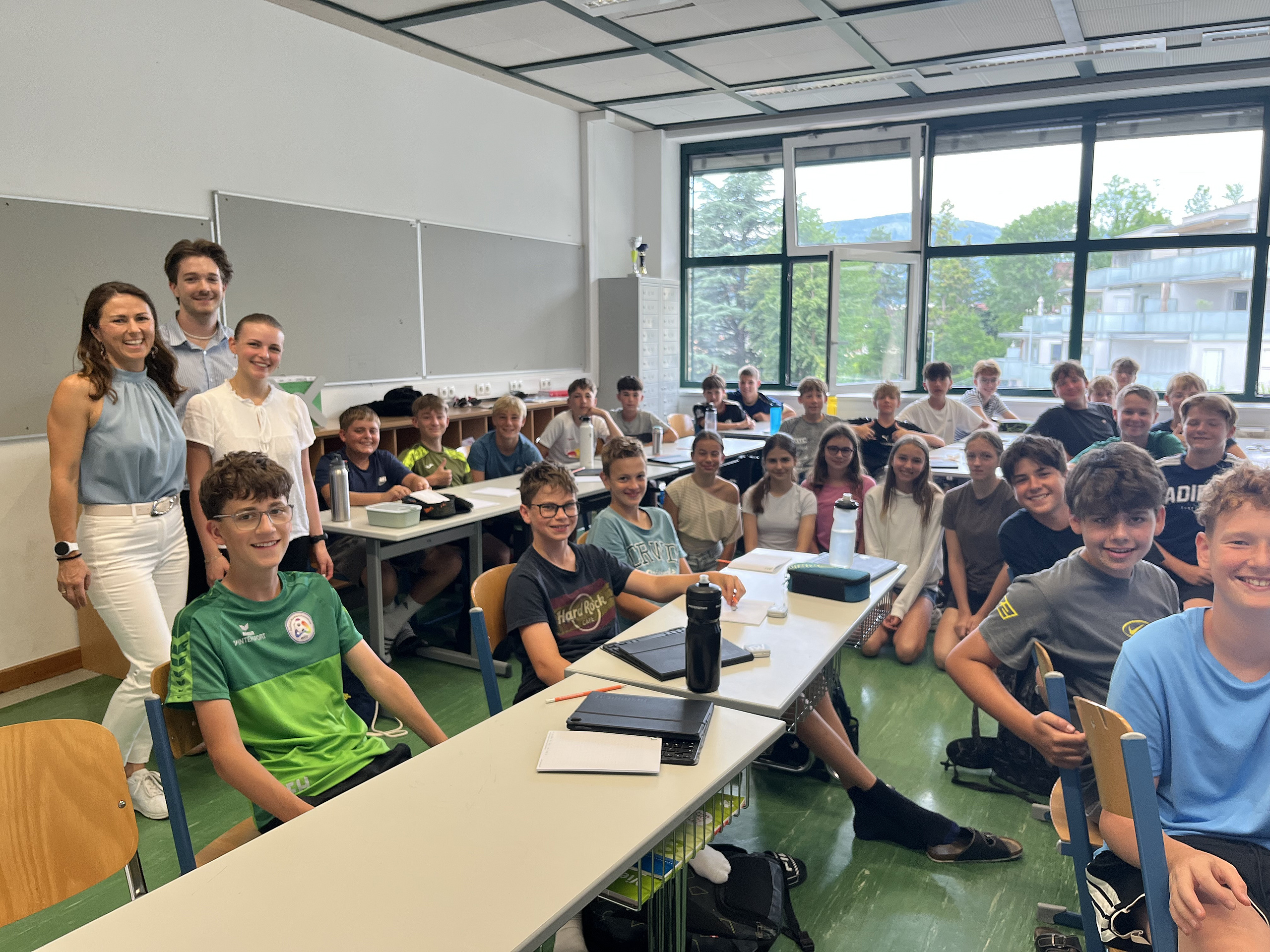 Daniela Schoberer als Wissenschaftsbotschafterin der Med Uni Graz am BR/BRG Weiz