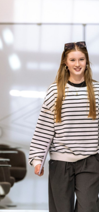 Studierende in der Universitätsbibliothek