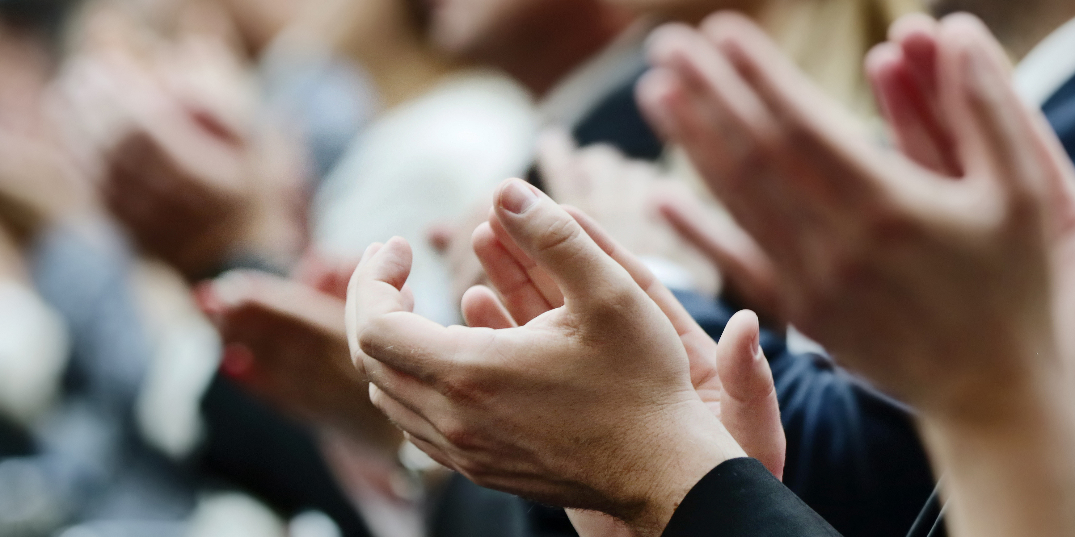 klatschende Hände, klatschen, Beifall, Applaus