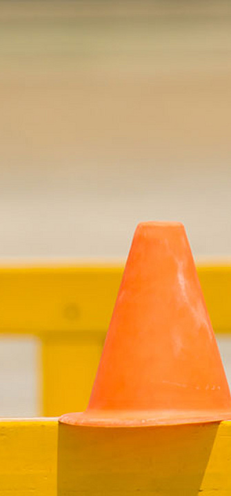 Kind beim Spielen - tayukaishi/AdobeStock.com