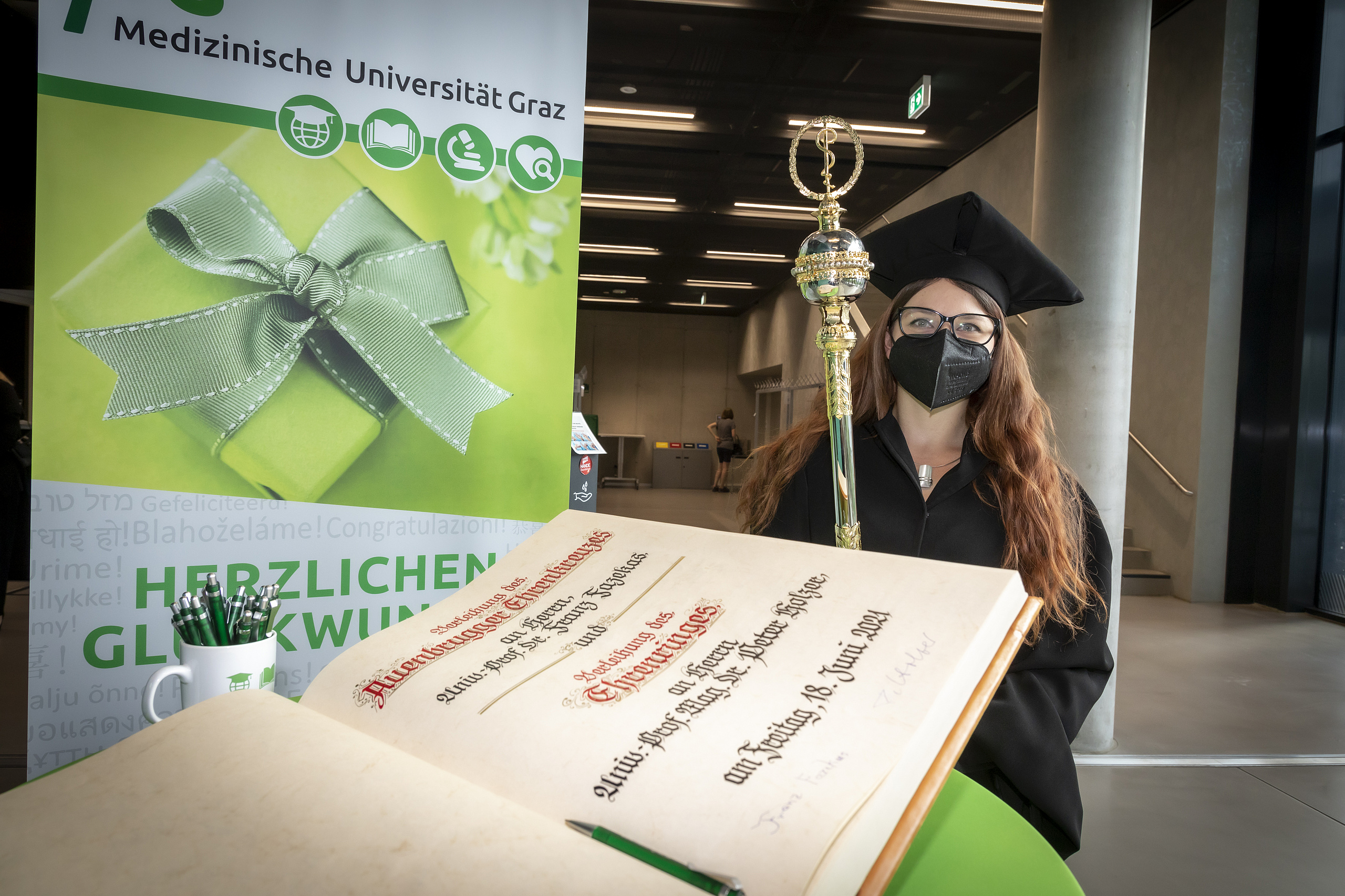 Ehrenbuch der Med Uni Graz