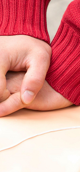 Wiederbelebungstraining (Fotocredit: AGN/Drück mich)