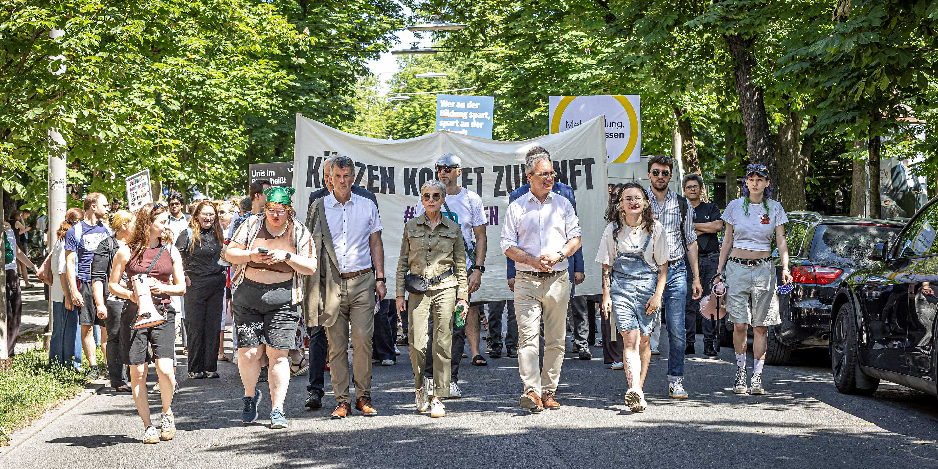 The start of the demonstration