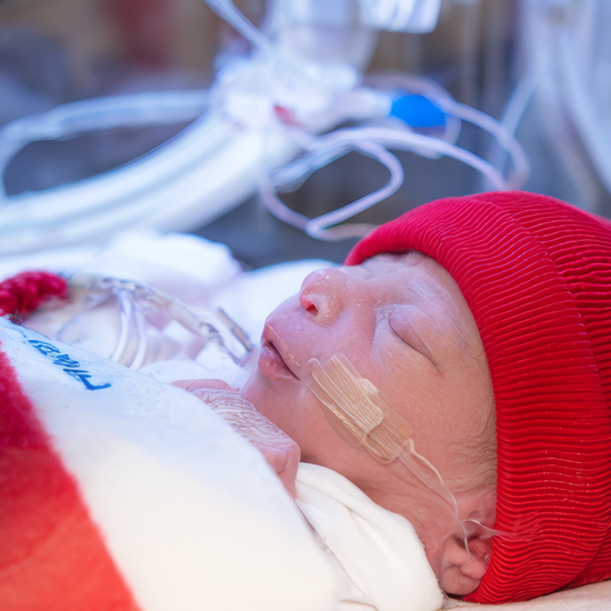 Erstversorgung und Reanimation von Frühgeborenen  oto: stock.adobe.com suyu Generiert mit KI