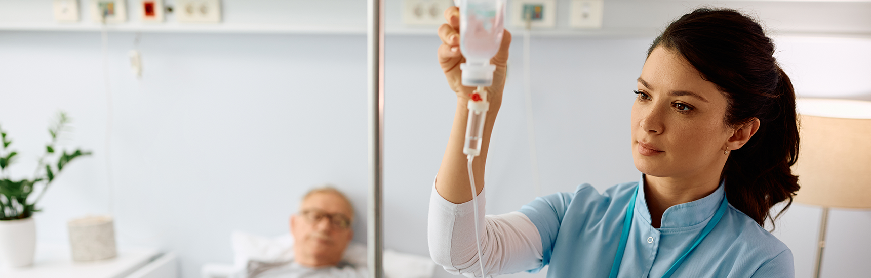 Pflege - Credit: Drazen/AdobeStock