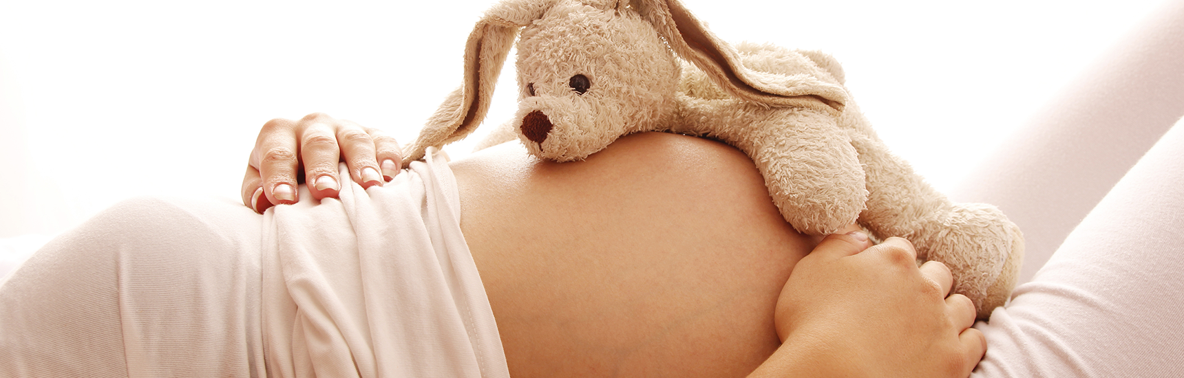 Schwangerschaft - AdobeStock/Kostia