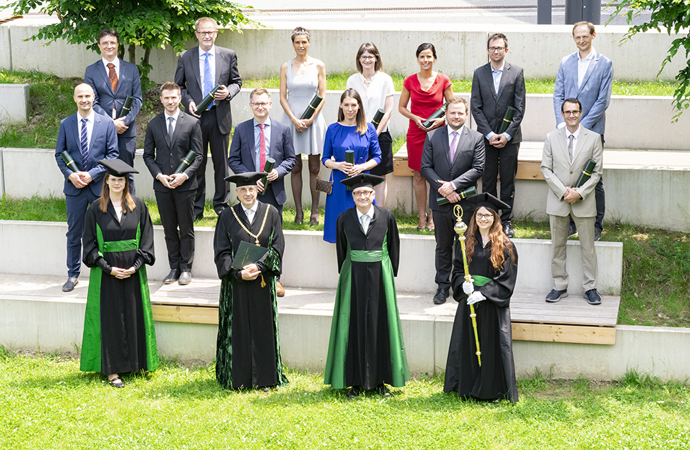 Habilitand*innen im zweiten Durchgang