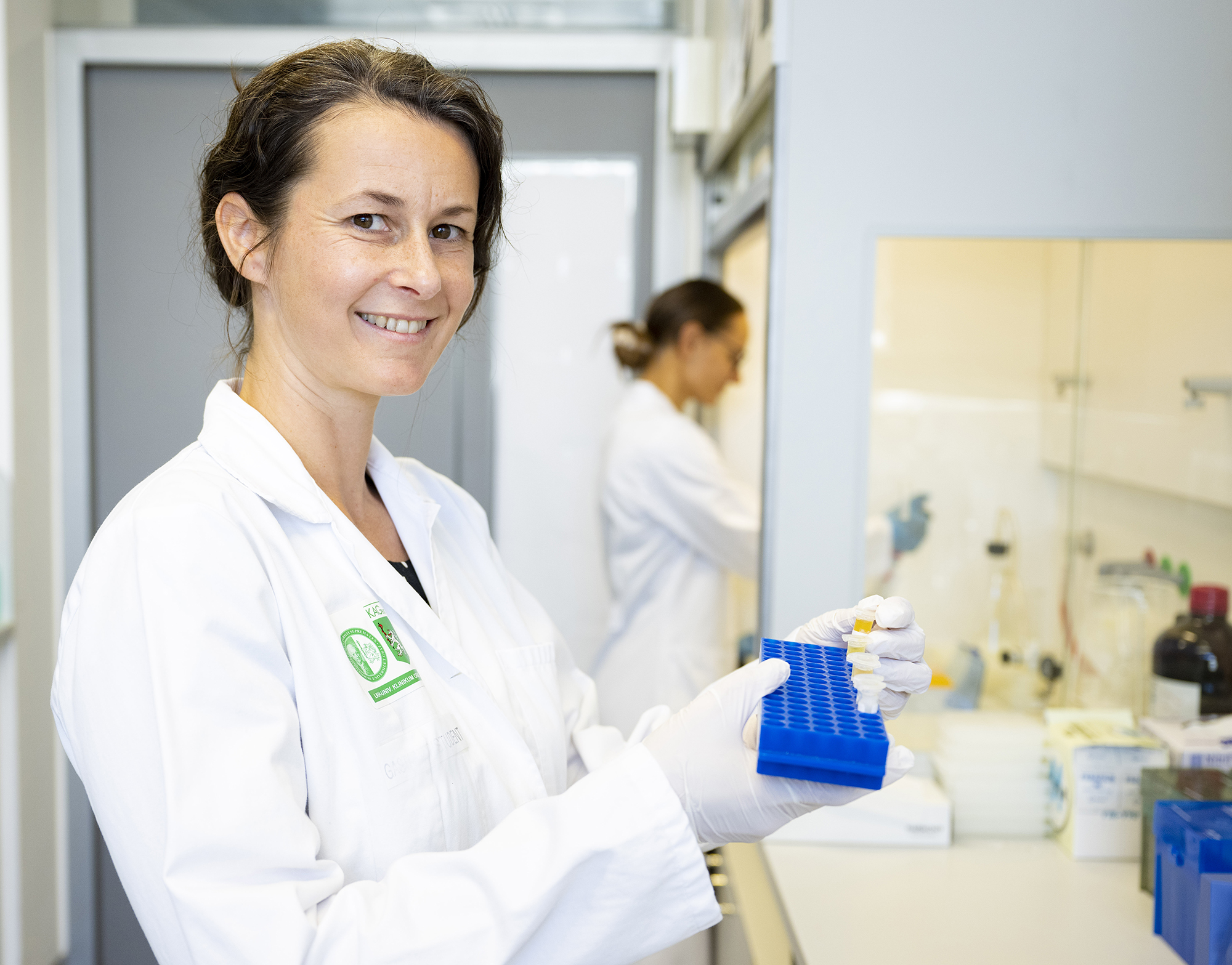 Evelyn Jantscher-Krenn im Labor