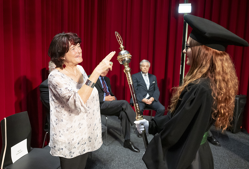 Erneuerung des Doktor*innen-Grades.