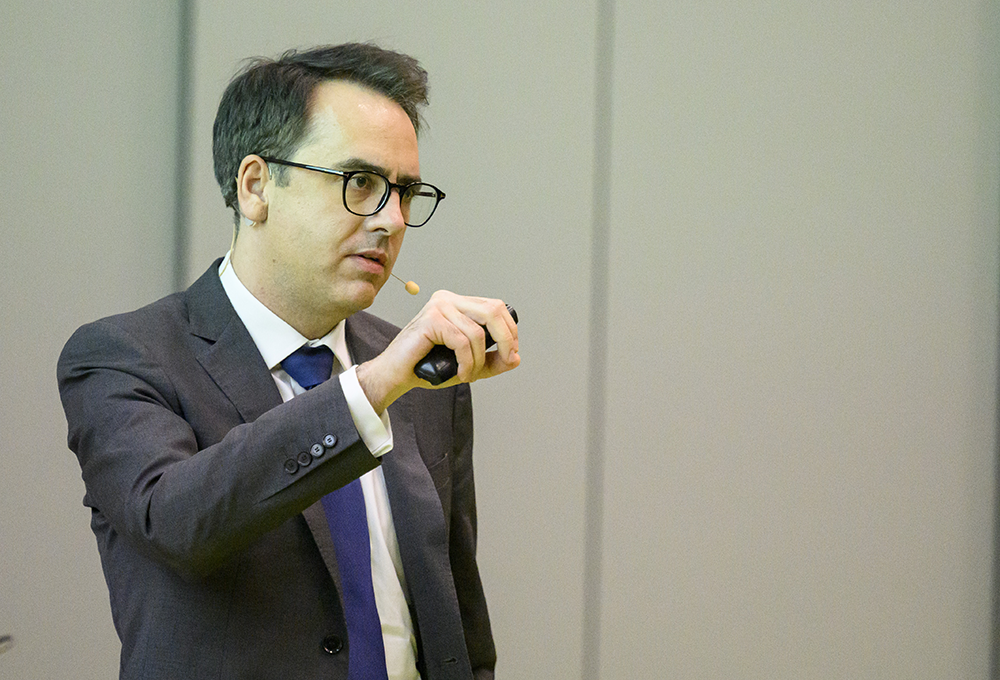 Daniel Zimpfer bei seiner Antrittsvorlesung.