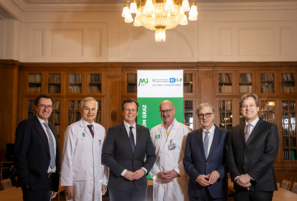 Ärztlicher Direktor Wolfgang Köle, KAGes-Vorstandsvorsitzender Gerhard Stark, Landesrat Karlheinz Kornhäusl, Herzchirurg Günther Laufer, Med Uni Rektor Hellmut Samonigg und Leiter des Univ. Herzzentrums Andreas Zirlik