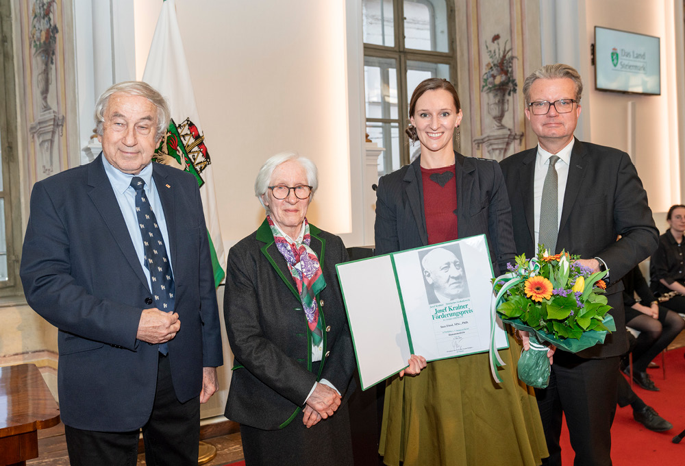 Ines Fössl (2.v.r.) erhielt einen Josef Krainer-Förderungspreis  