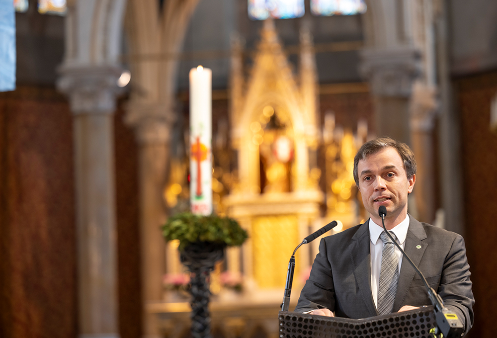 Lehrstuhlinhaber Niels Hammer