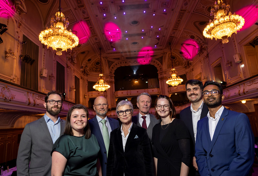 Rektoratsmitglieder der Med Uni Graz mit den geehrten Erfinder*innen