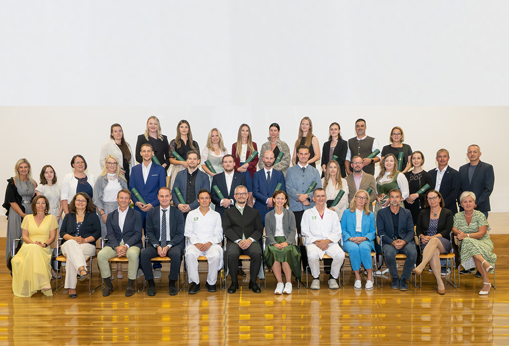 Herzlichen Glückwunsch den Absolvent*innen der Sonderausbildung in der Anästhesiepflege.